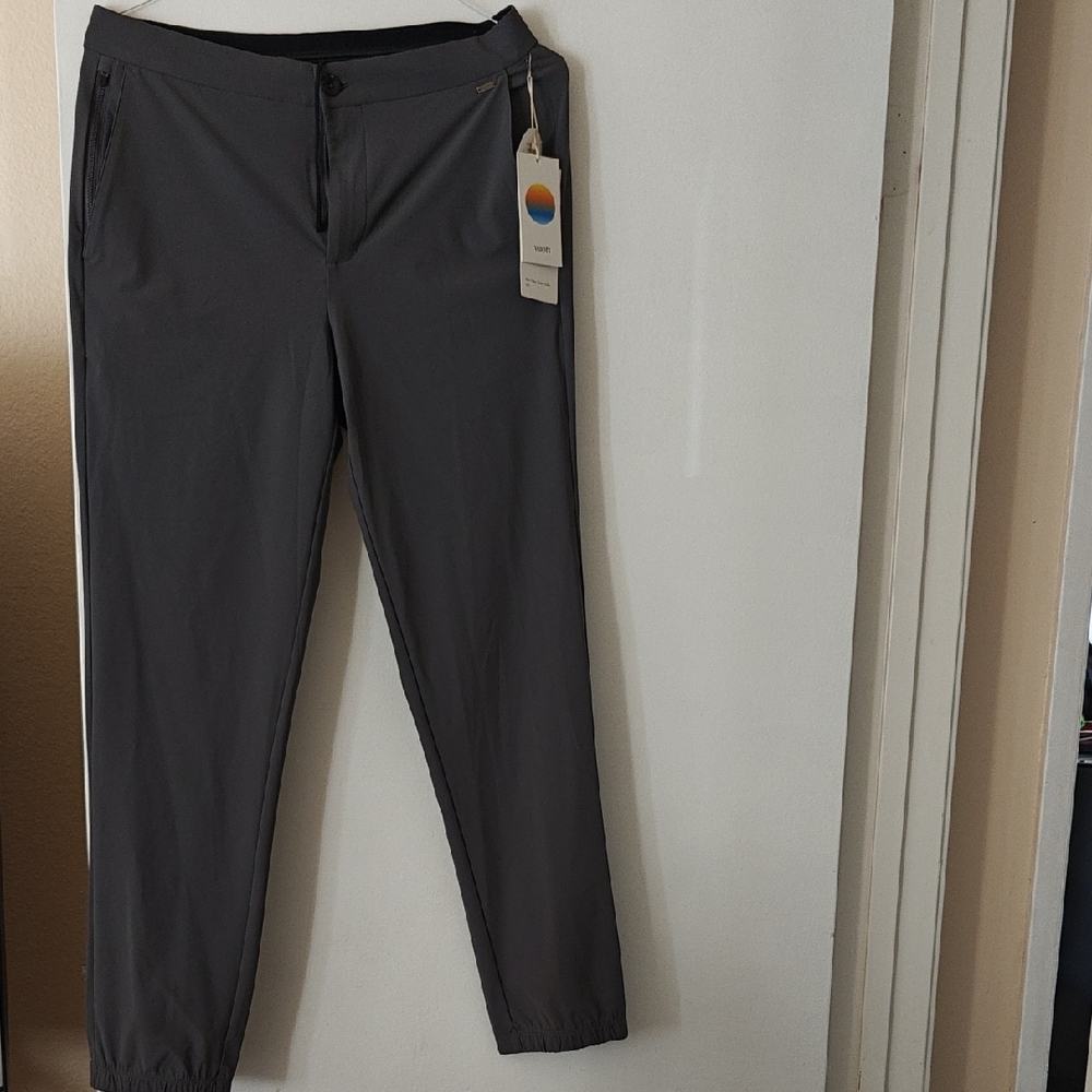 Vuori Medium Fleet Jogger Pants. 30" Inseam